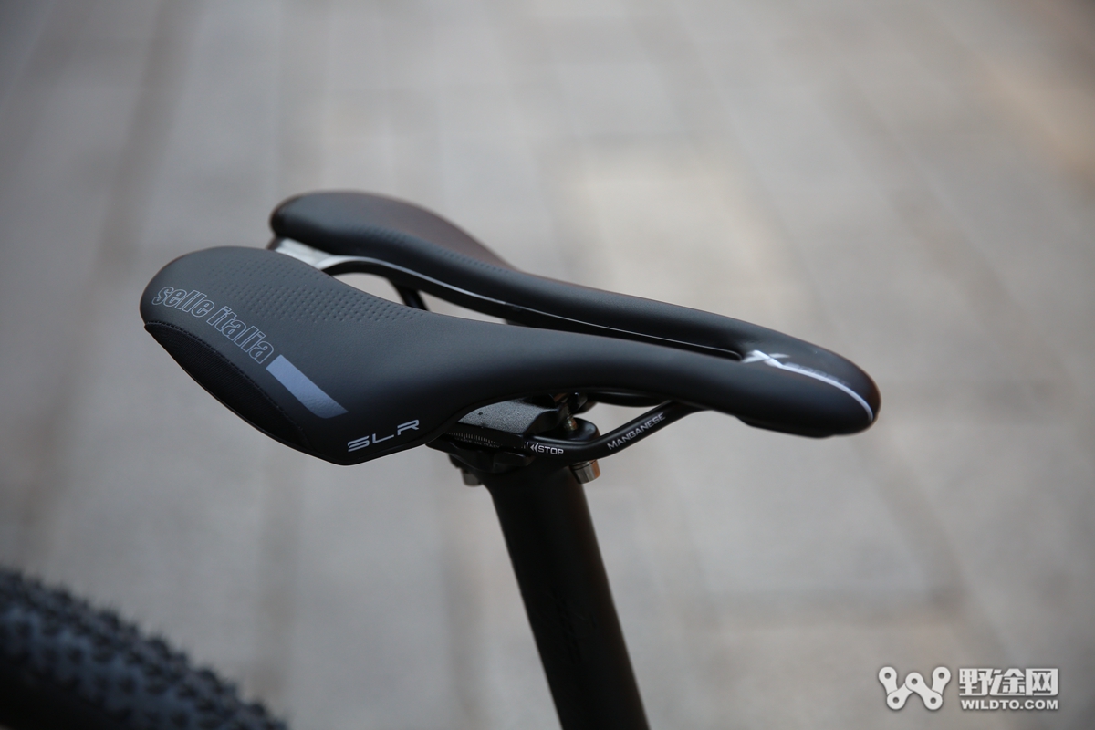 喜德盛山霸mt7口碑,喜德盛mt3山霸碳纤维山地车