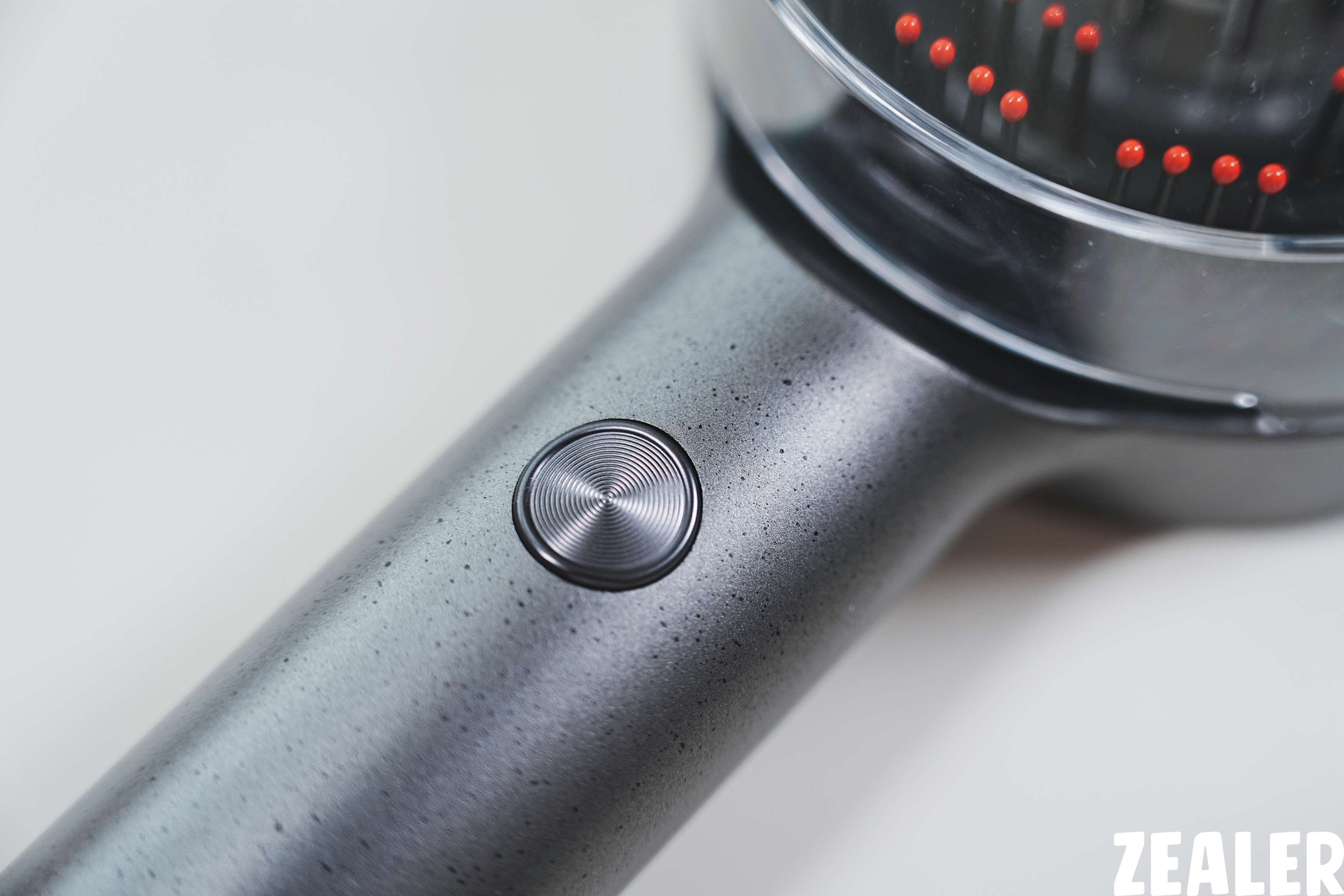 冲当发量王者原来长头发这么简单倍轻松Scalp3头皮智能按摩梳