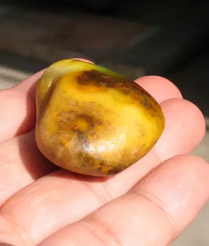 真正的和田玉都是怎样的,是不是所有的玉都是和田玉