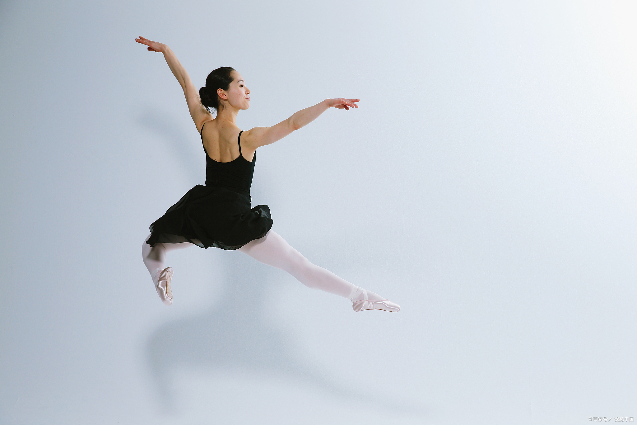 如何提升自己跳舞的舞姿,零基础舞者该如何练习舞蹈