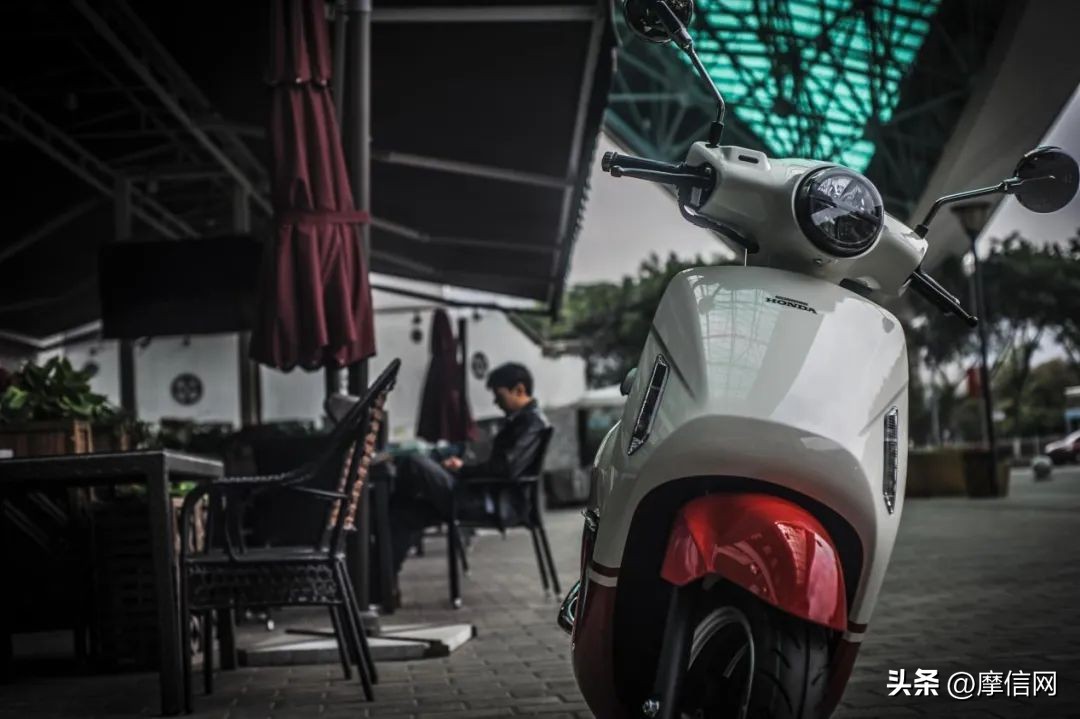 新大洲本田ns125la驾驶感受,新大洲本田NS125LA优点和缺点