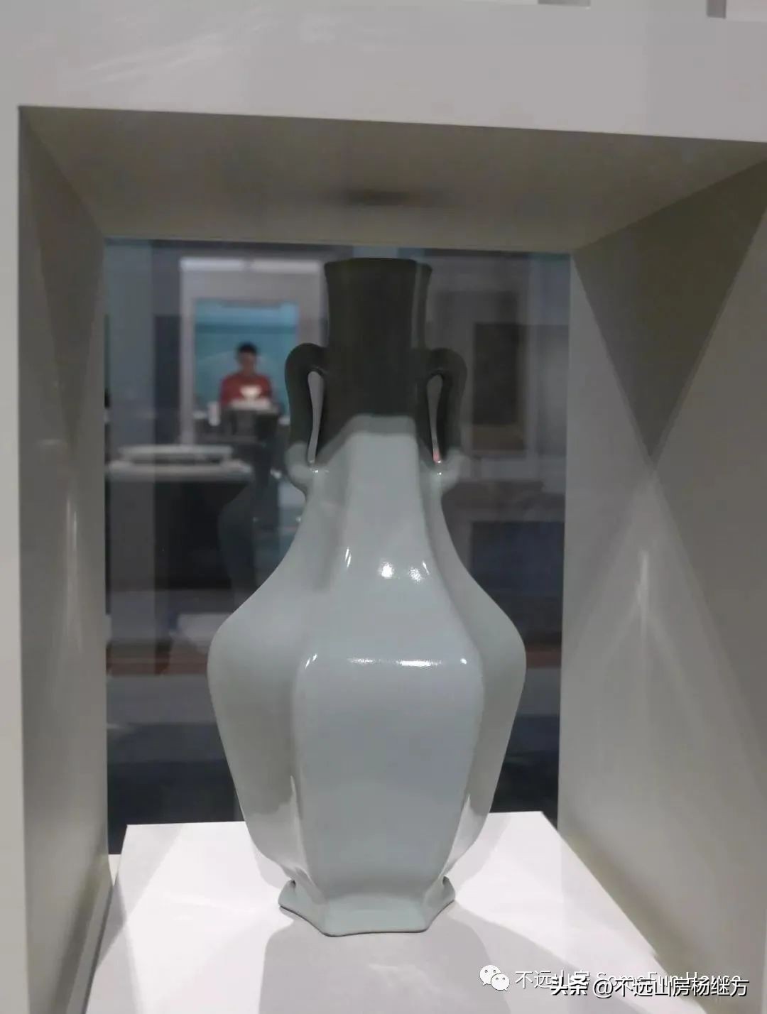 雍正黄色釉瓷器图,清代雍正朝粉青釉瓷器鉴赏