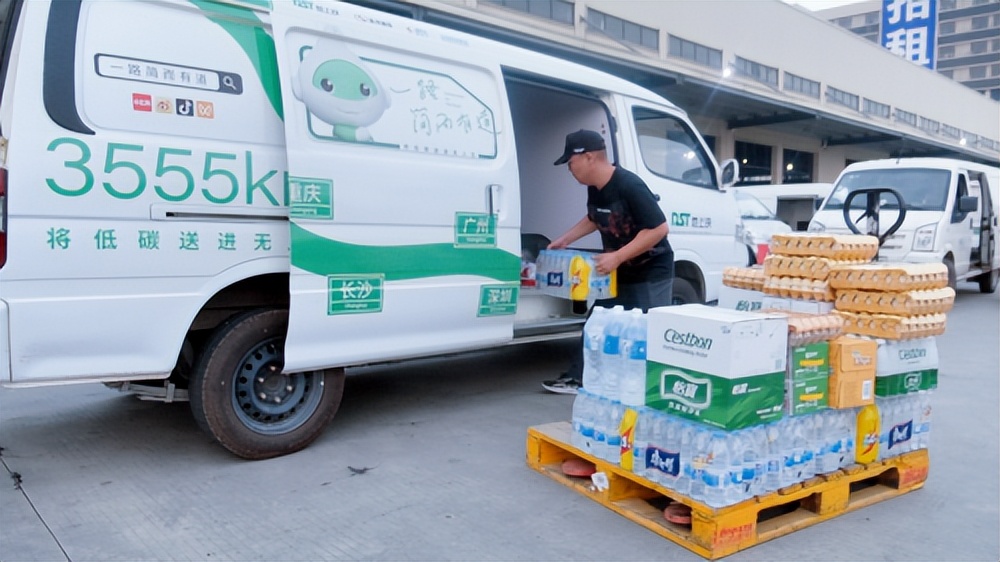 地上铁一路简而有道广州站：探寻电动化背后的司机生活