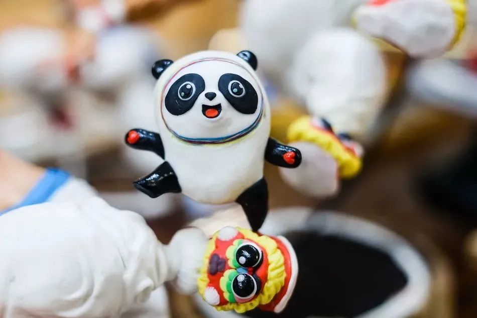 骗子盯上冰墩墩,冰墩墩被骗20万