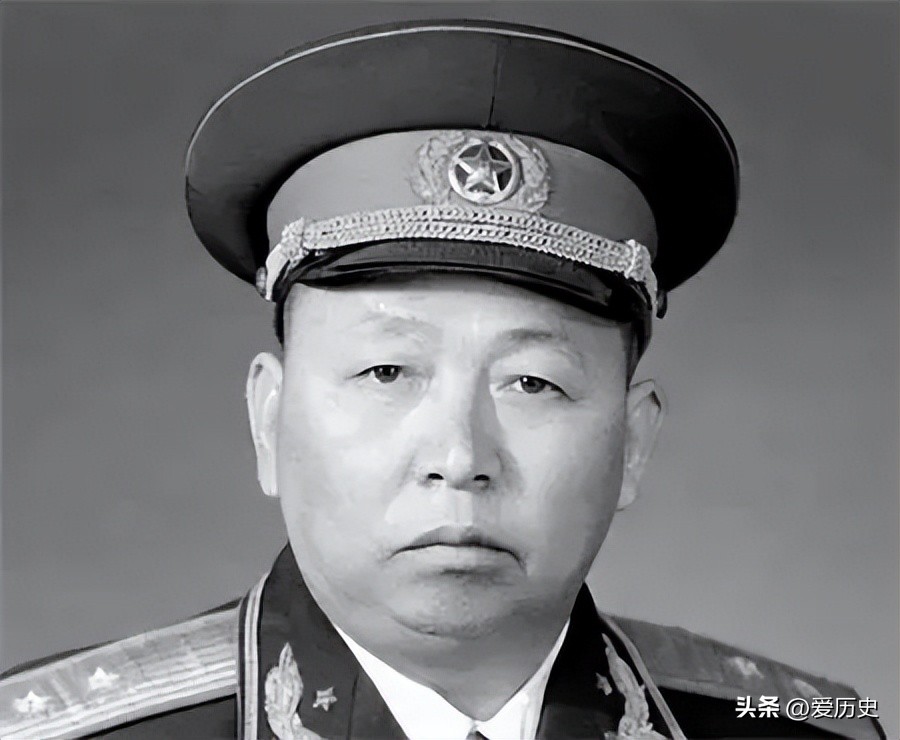 红四方面军有多少人到了陕北,红一军和四方面军在哪里会师