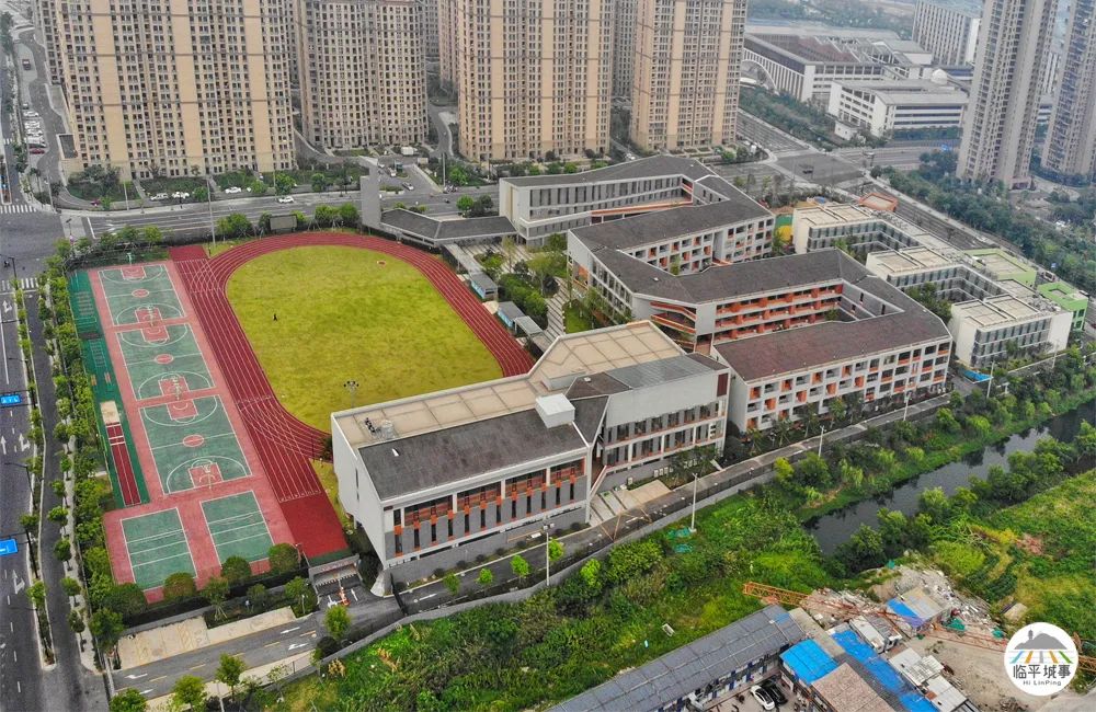 临平体育中心定场,临平区体育馆是不是免费开放