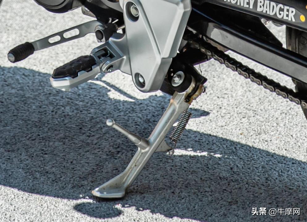 银钢蜜獾150回头率,银钢蜜獾150极速测试