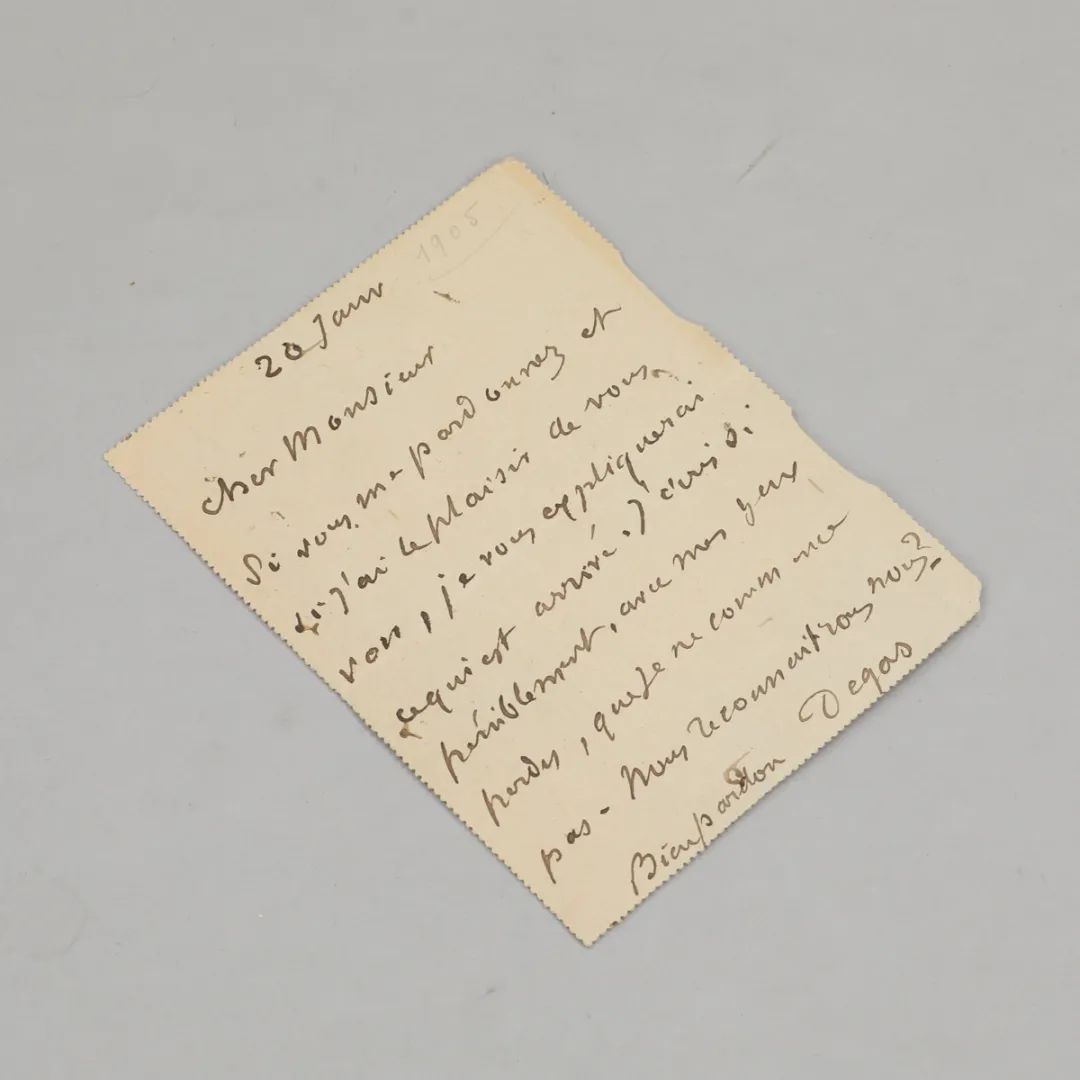 十二月拍|拥抱还是背离，都是在同一个世界里的选择