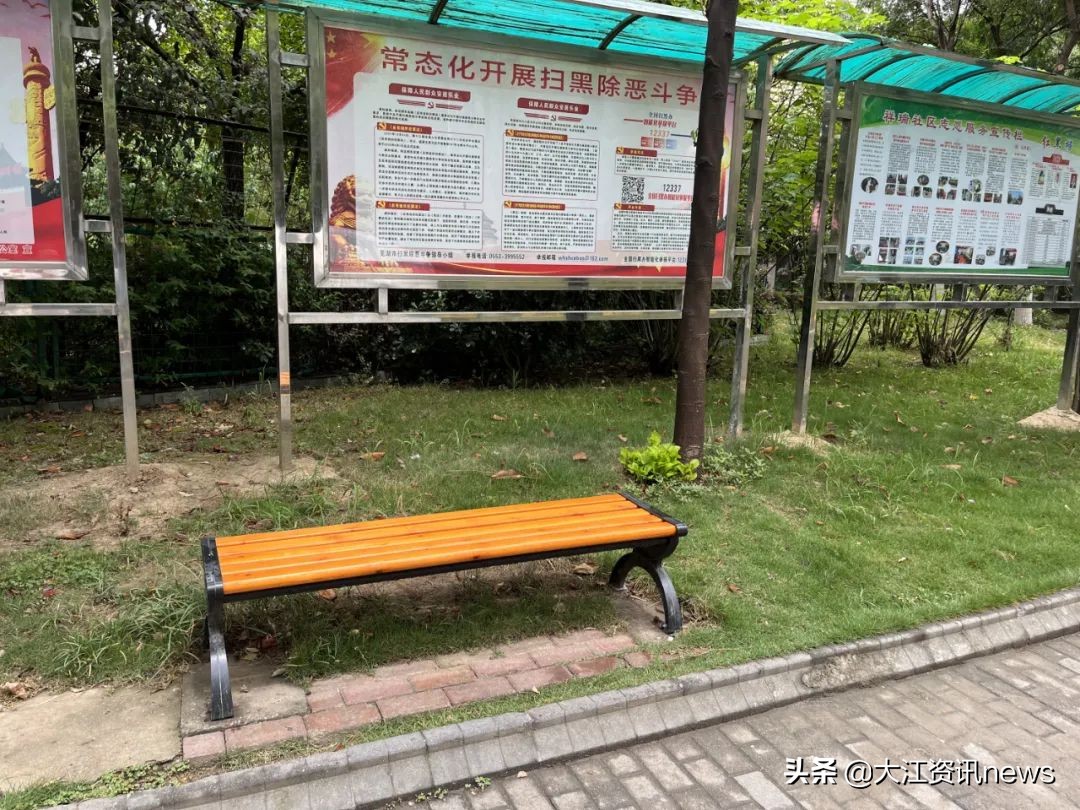 换了物业后这个小区焕然一新,换了物业的小区后来怎么样了