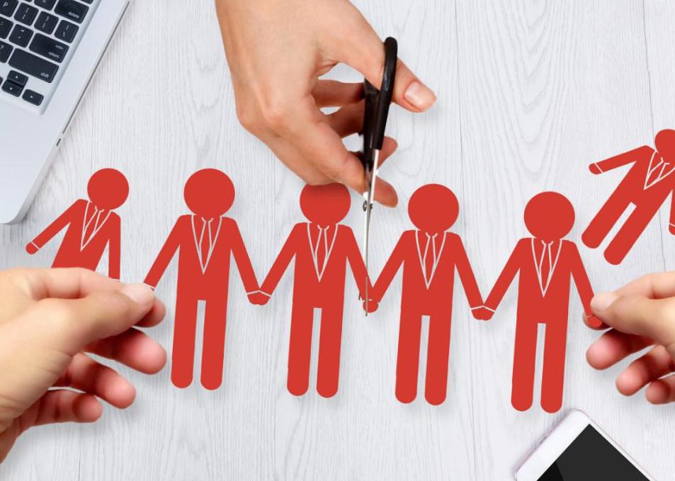 浅谈新零售模式转型路径及转型后果的研究