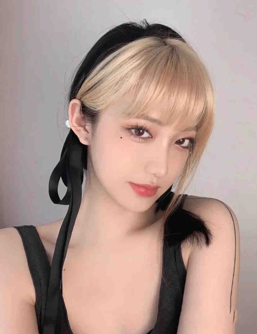 法式刘海漂染蓝色,法式八字刘海染什么色好看