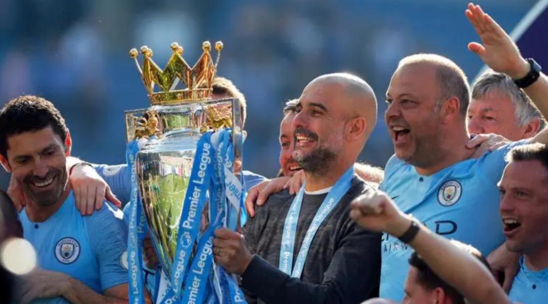 瓜迪奥拉年少不能遇见最惊艳的人,瓜迪奥拉秀球技