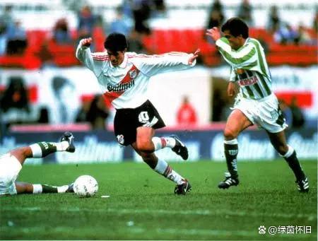 阿根廷历届10号球衣传承,阿根廷10号球衣的下一位传承