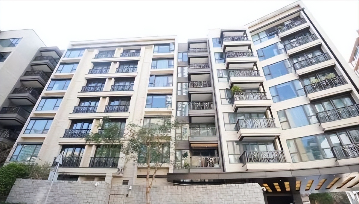 蔡天凤离世80天，现任老公揭开死亡之谜，公布家人数亿财产