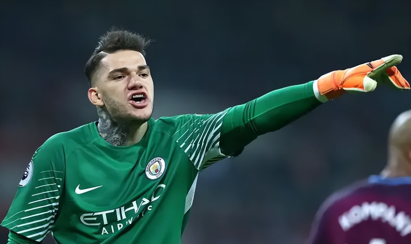 巴西队豪华锋线,2022卡塔尔巴西队阵容集体照