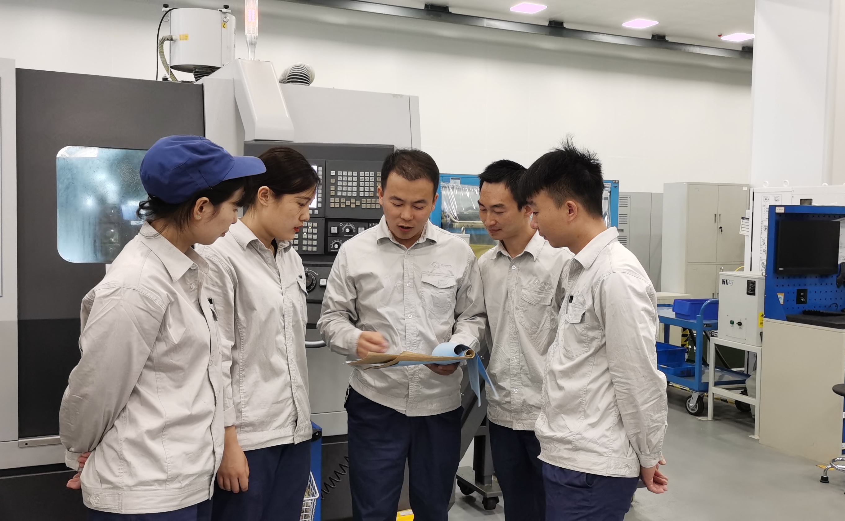 中国工匠何小虎,航天工匠何小虎