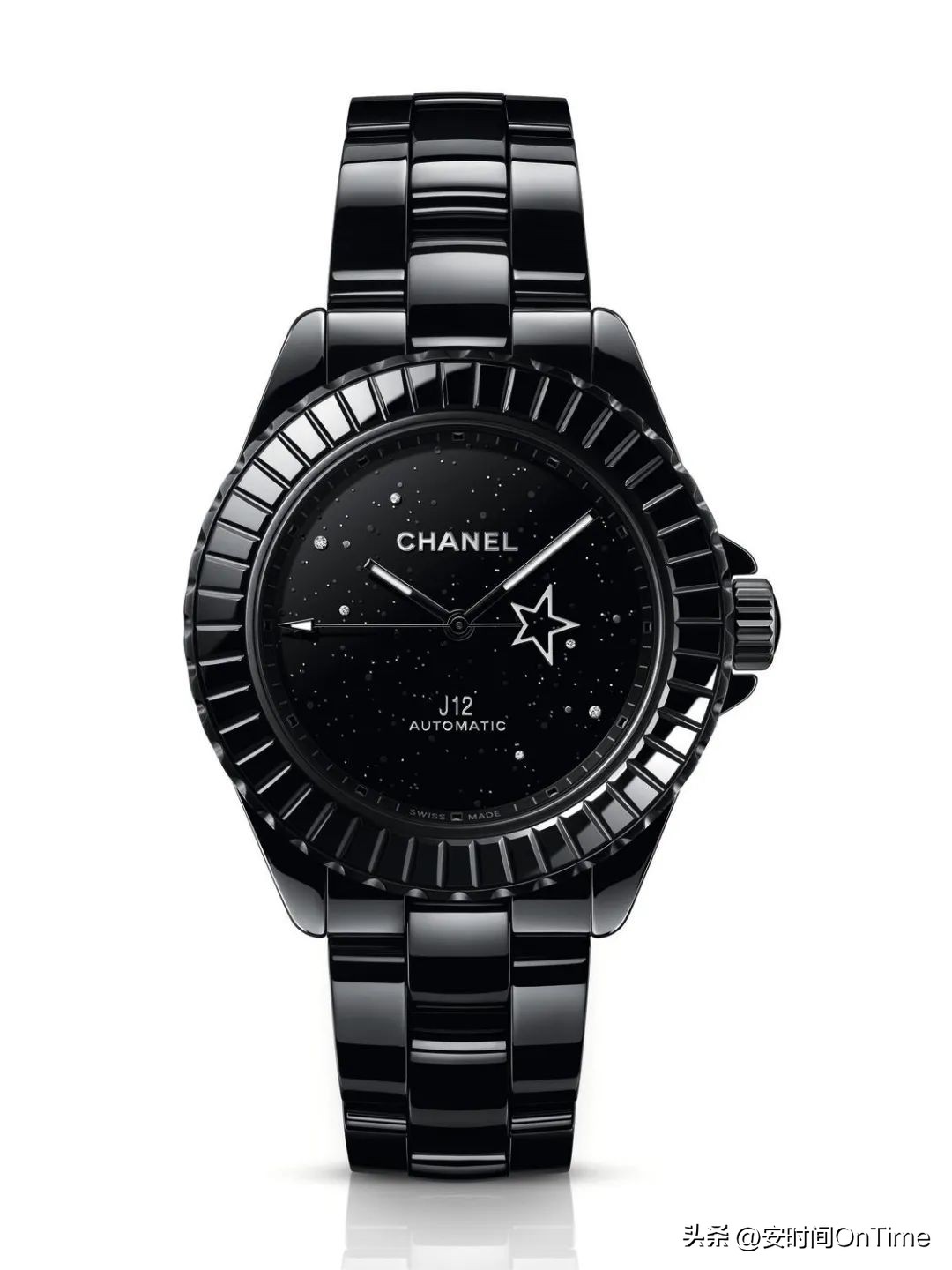 与香奈儿号宇宙飞船一起星际穿越