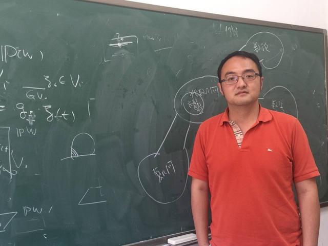 许晨阳离开北大留下三句话是什么,许晨阳离开北大的数学之美原因