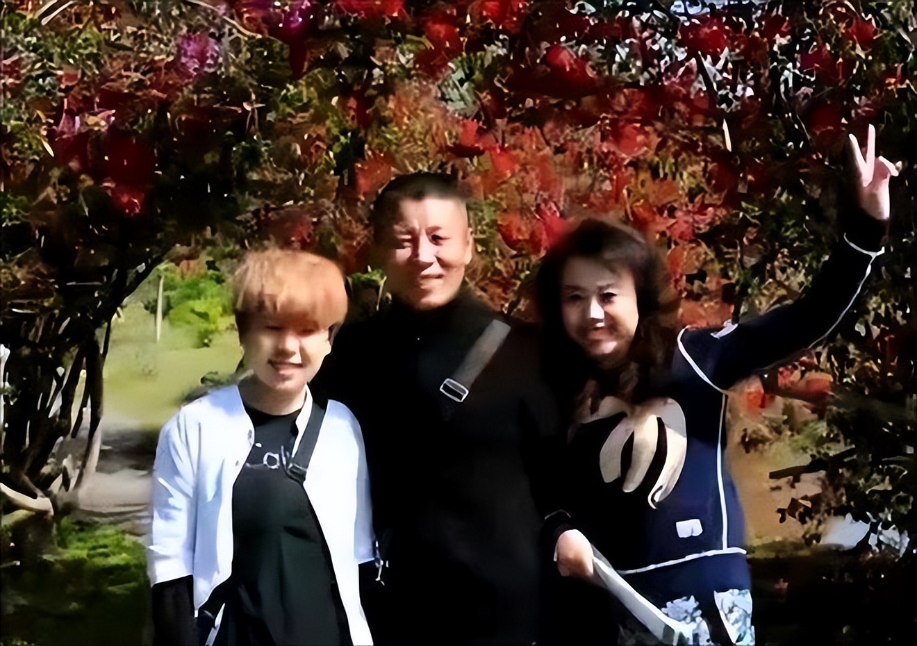 辽宁富养女：一顿早饭300块，名牌鞋穿三次就扔，视爸妈为提款机