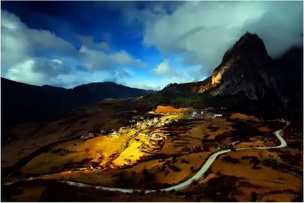 去甘肃旅游最值得去的十大景点 (甘肃16个最值得去的旅游景点)