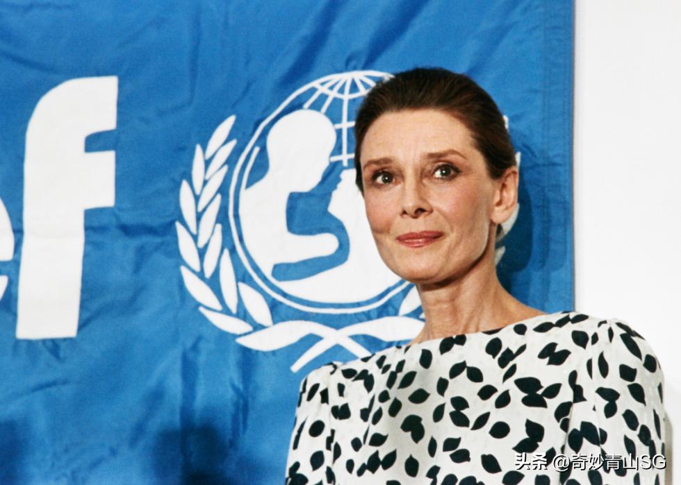 奥黛丽赫本的故事电影在哪看,纪梵希和奥黛丽赫本的故事