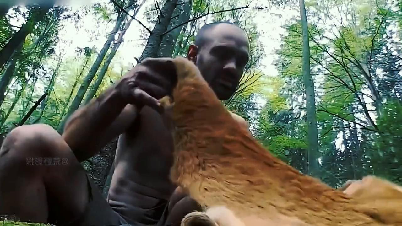 挨饿专家是谁,挨饿专家吃荒野烤地瓜