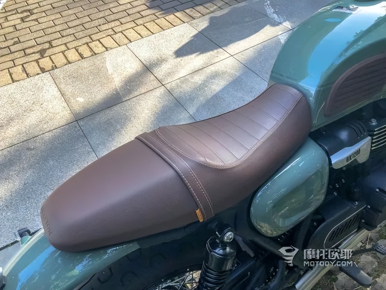 高金gk1200为什么没有凯旋的声浪,高金gk1200对比凯旋1200xe