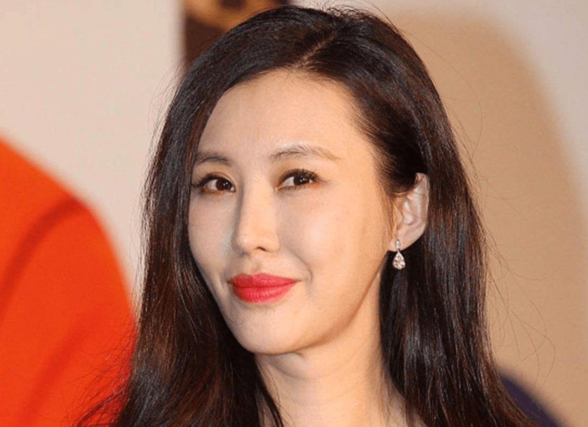 王石田朴珺定居日本,王石给田朴珺买房子