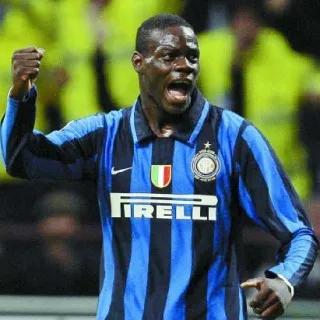 伊布在米兰几个冠军,伊布回归米兰进了几个球