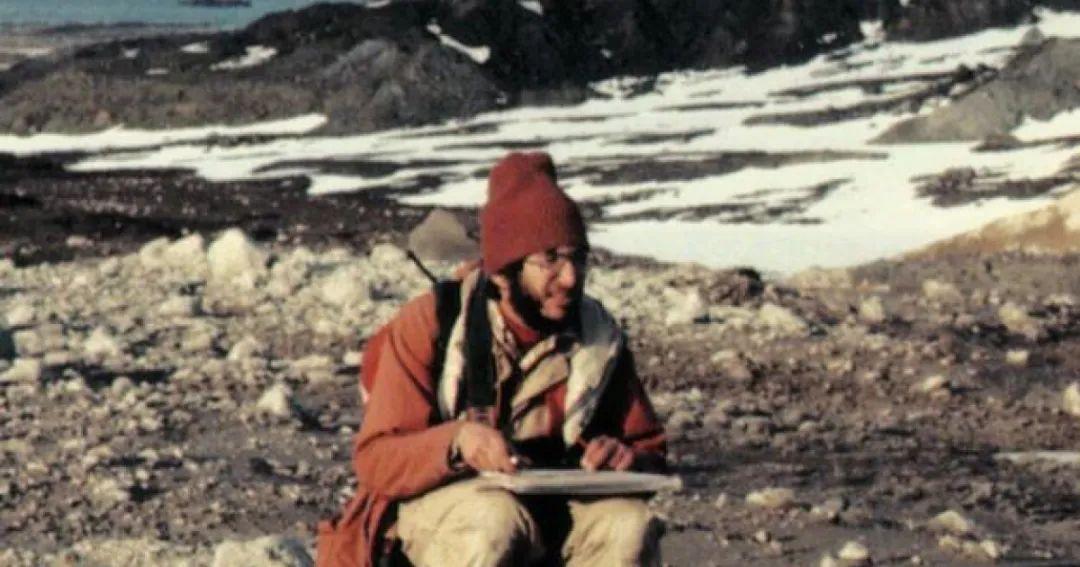 火山爆发涉及地理知识,火山爆发太震撼了视频