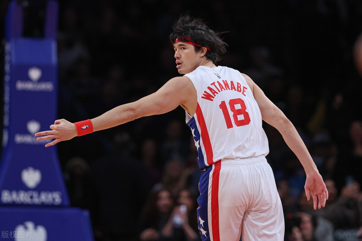 上一场打5分钟，这一场板凳坐穿！离开杜兰特，他球都没得打了？