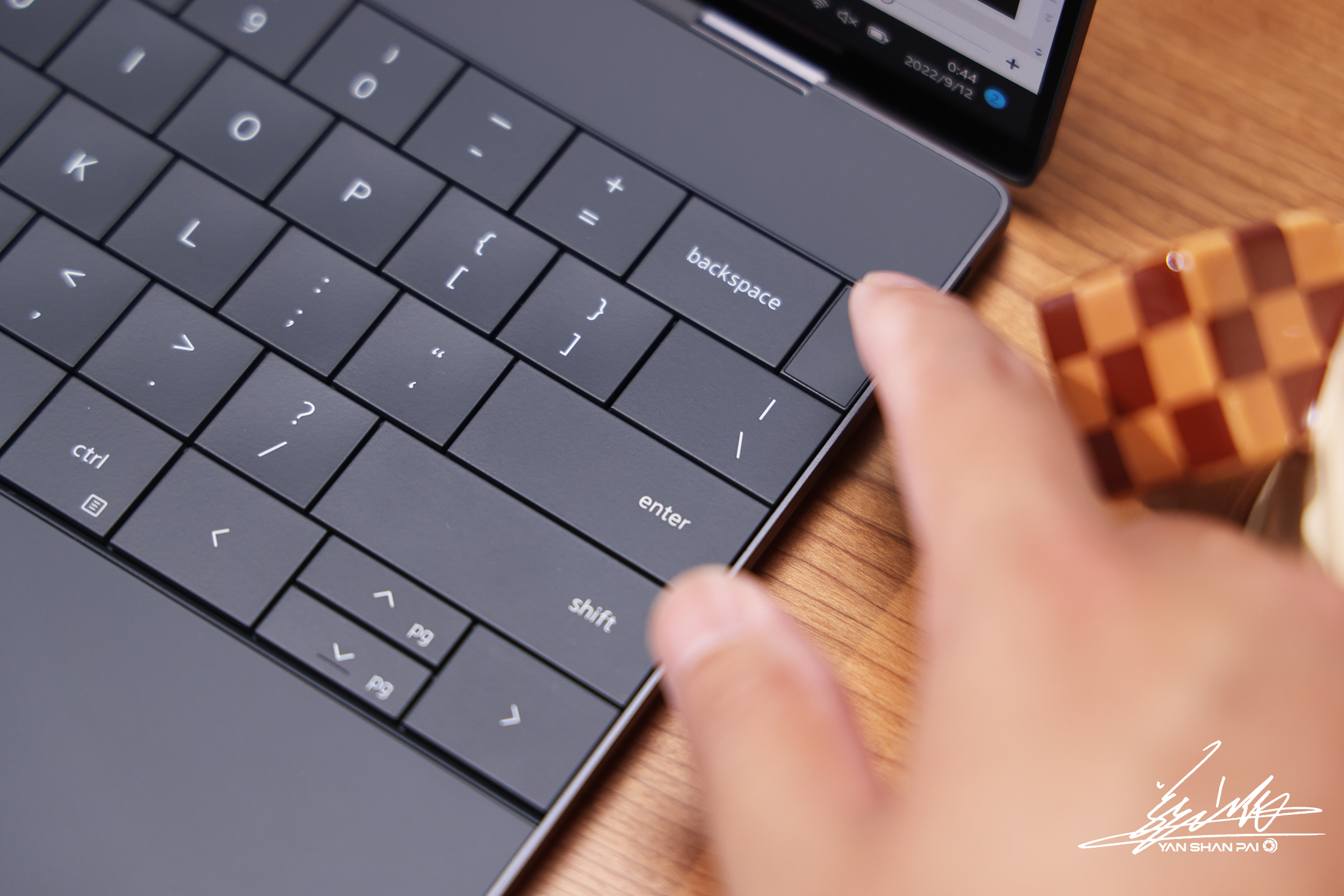 戴尔xps13plus测评,戴尔xps13系列值不值得入手