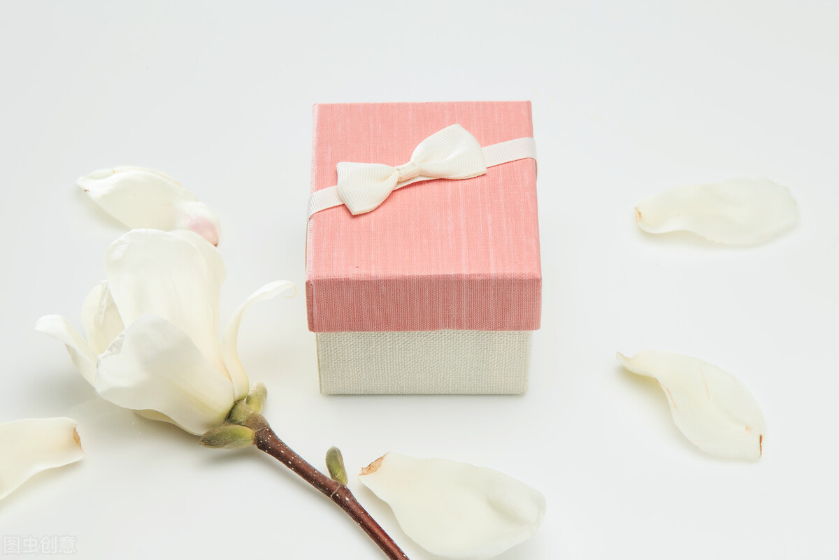 祝福生日文案超长60字左右,祝朋友三十岁生日祝福语文案