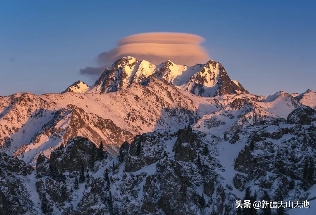 博格达天山,天山博格达雪峰