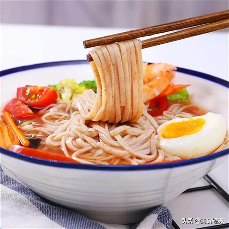 健康有营养的低卡的饮食,每日健康低卡食物分享