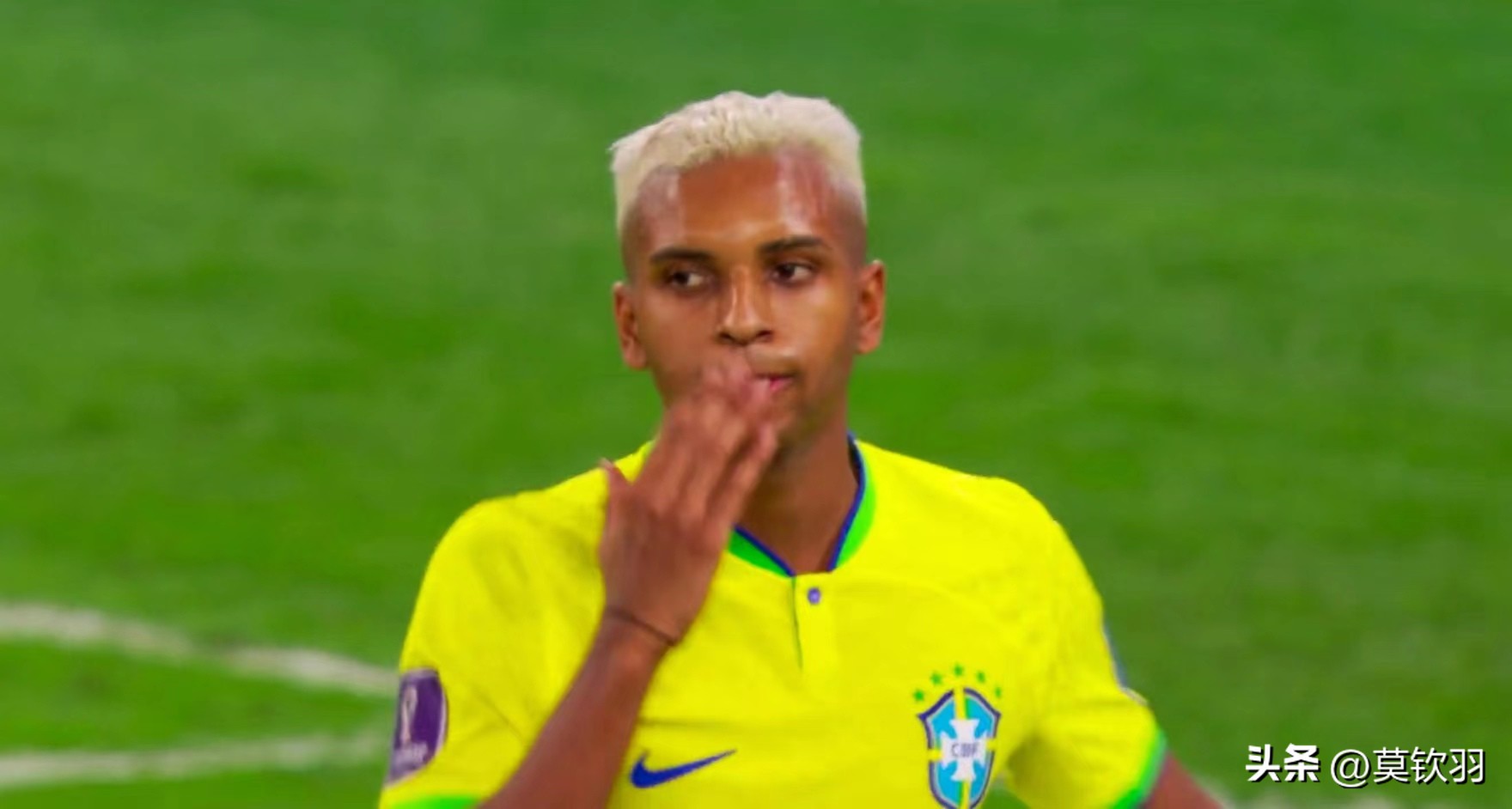 “痛心，巴西籍门将在酒吧与人发生冲突，遭枪杀身亡”事件有感