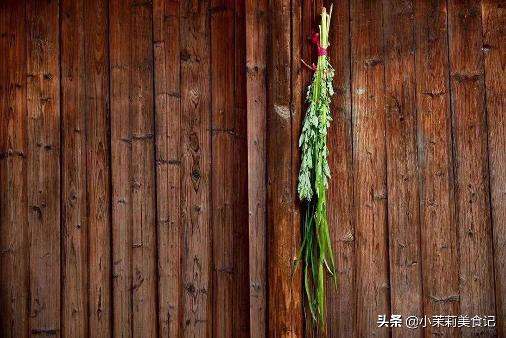 端午节挂艾草有什么讲究和忌讳,端午节挂艾草为何讲究倒着挂