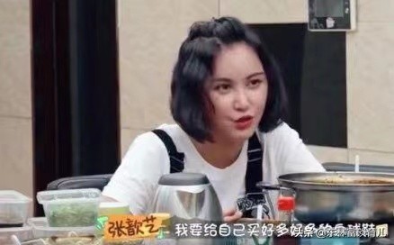 孩子要去超市哭闹应该怎么教育,孩子在商场要买玩具又哭又闹