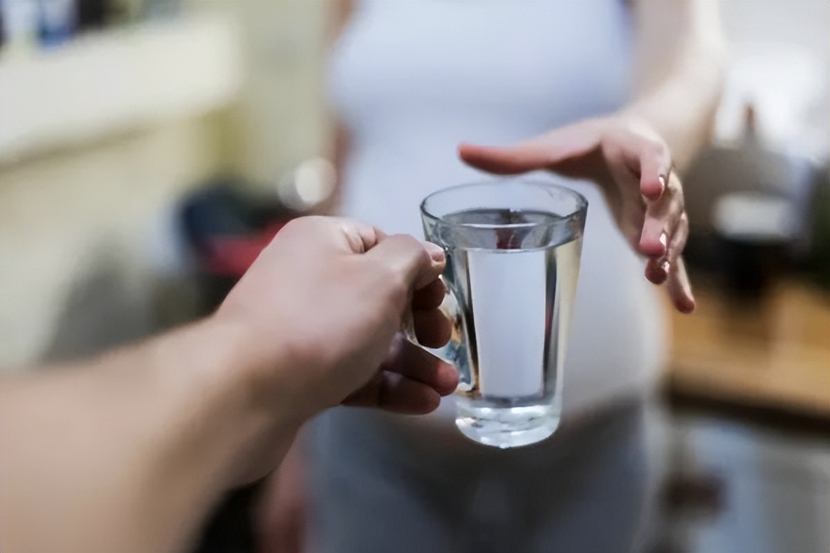 痛风治疗这四件事真的很重要,痛风治疗三步走看你到了哪一步