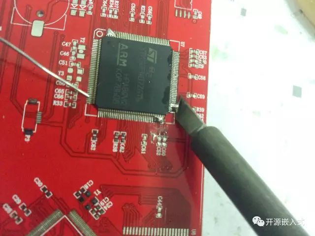 pcb元器件焊接方法,pcb贴片元器件手工焊接技巧及要点