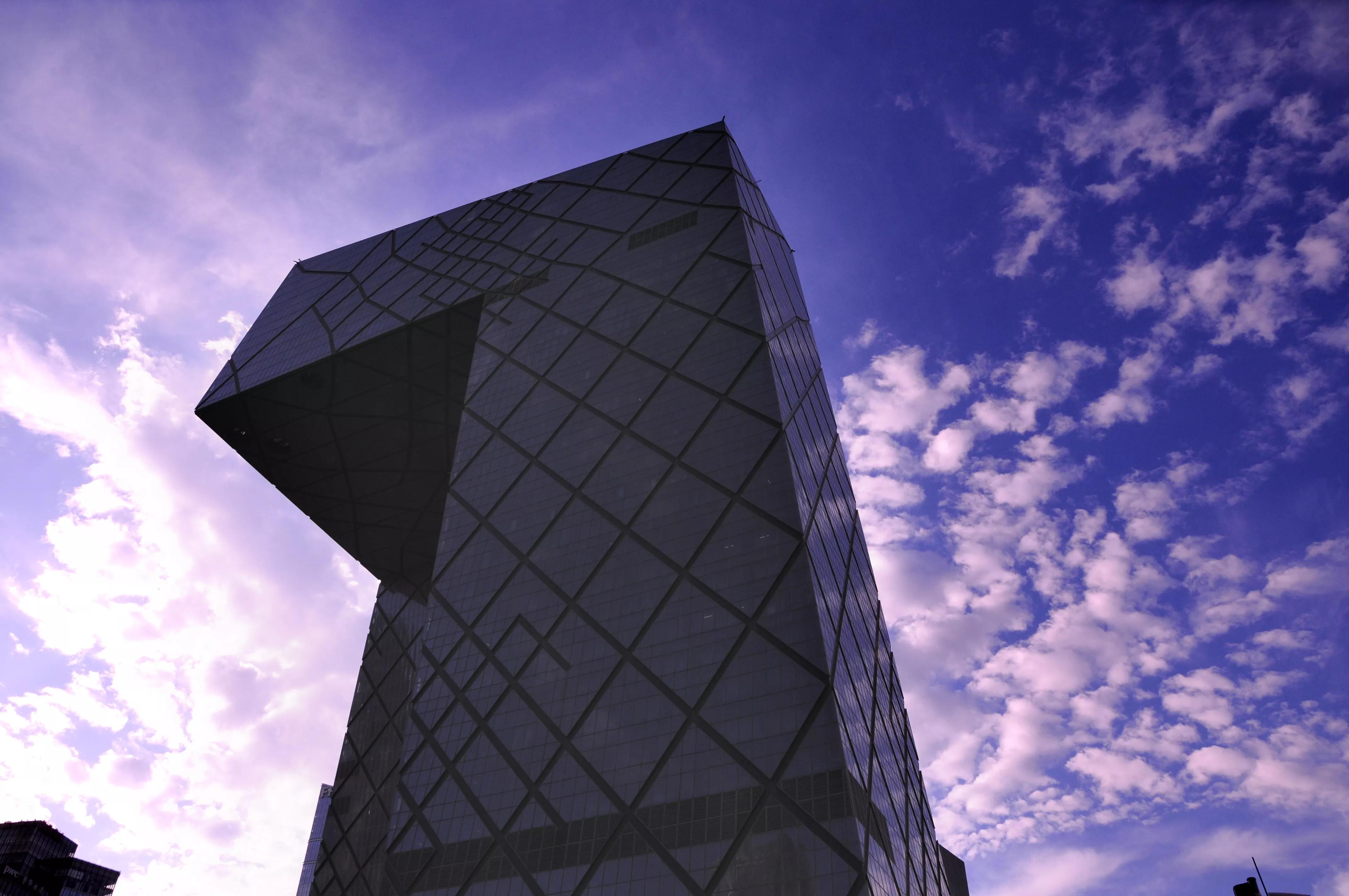 白云下的高楼简笔画,白云下的高山照片