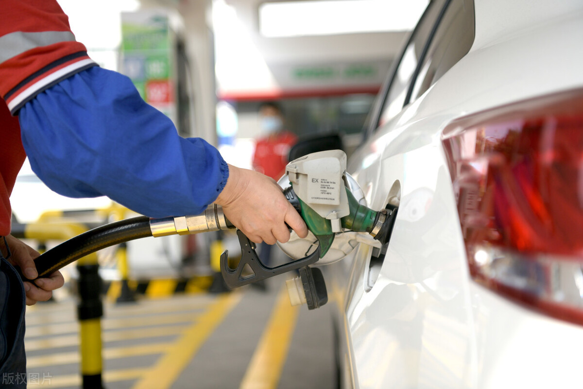 速腾1.6自舒实际油耗,13年速腾1.6自动油耗