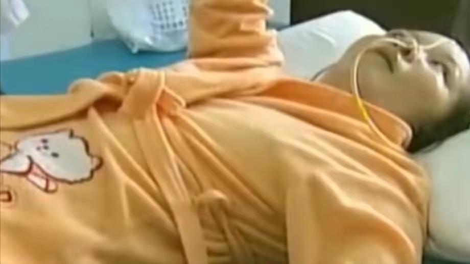 广西植物人产下婴儿现在如何,广西植物人妈妈生下孩子纪录片