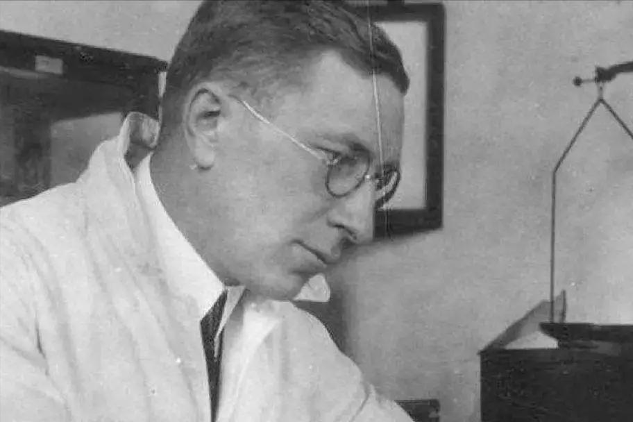 因10倍差价，美国糖尿病人买不起胰岛素！政府却和药业沆瀣一气