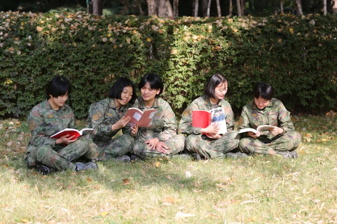 秋天军营风景,军营秋天