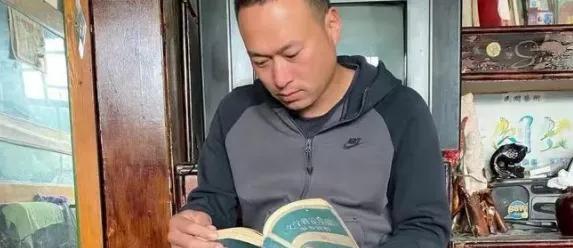 张同学爆红视频,张同学爆红幕后揭秘