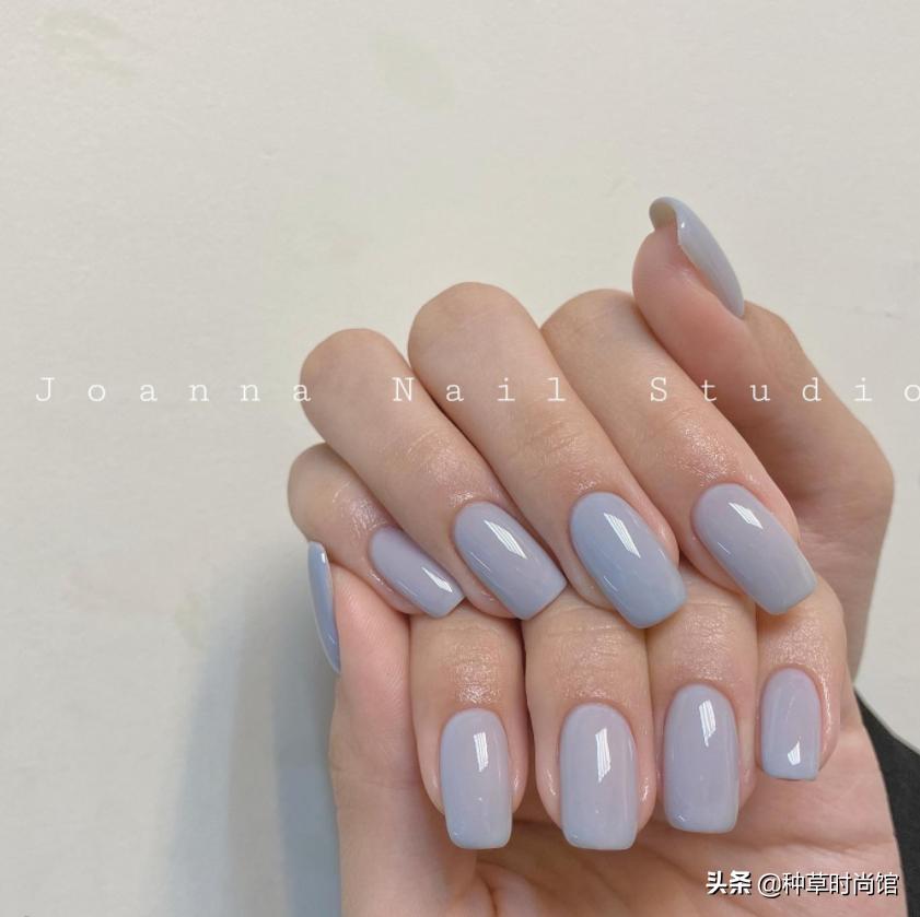 秋冬超显白高级感美甲,春日美甲图片最新款百搭