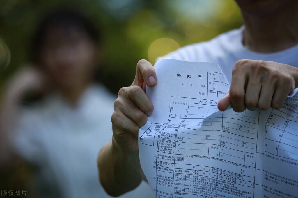 离婚一方不离最多拖多久,一方不同意离婚可以拖吗