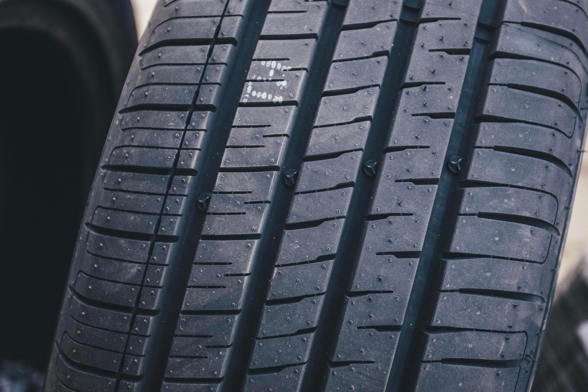 东风鹰击轮胎真实使用感受,给自己买人生第一辆车