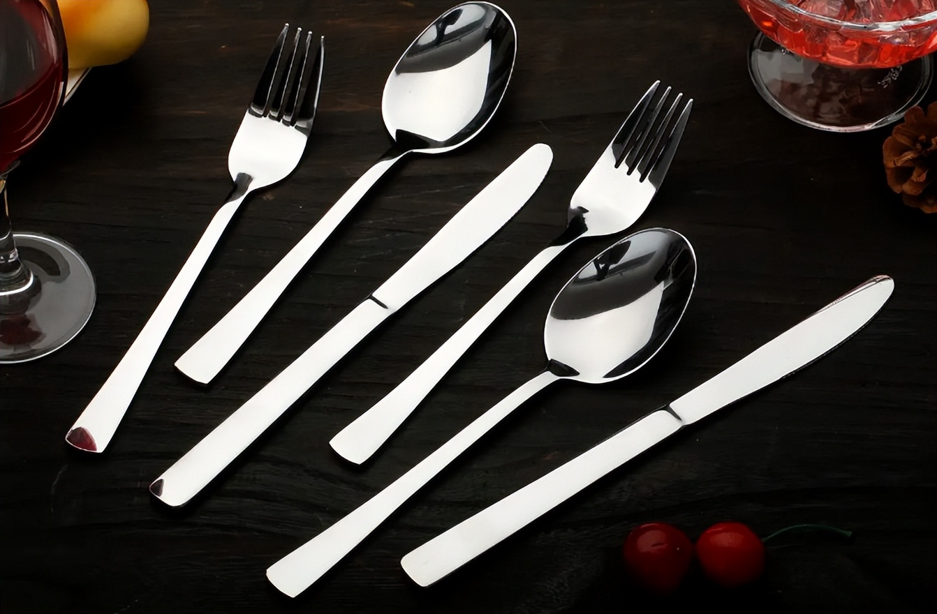 路由器有线网络正常无线经常卡顿,200m宽带wifi有时卡顿是路由器问题